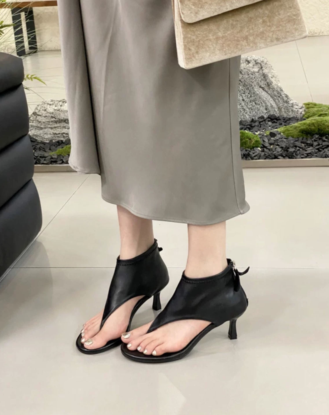 ミュールレザーサンダル