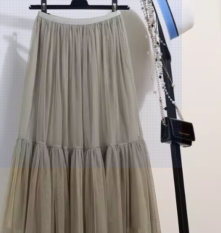 大人のチュールスカート